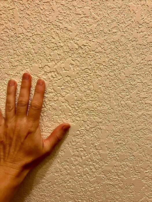 Knockdown wall texture